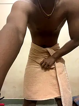 Snapshot of Shona5768 chatting on 12-16-25, 01:04 Shona5768 online show from 12-16-25, 01:04