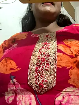 Snapshot of Ayesha_mahi chatting on 09-21-25, 11:48 Ayesha mahi online show from 09-21-25, 11:48