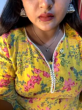 Ayesha mahi online show from 10-25-25, 09:08