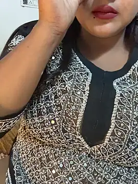 Snapshot of Ayesha_mahi chatting on 10-15-25, 10:45 Ayesha mahi online show from 10-15-25, 10:45