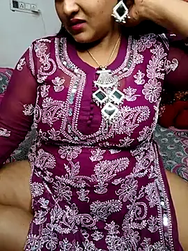 Snapshot of Ayesha_mahi chatting on 03-15-25, 06:58 Ayesha mahi online show from 03-15-25, 06:58