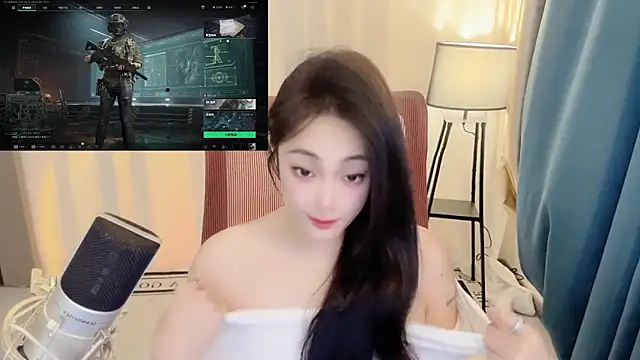 Snapshot of Daisy-77 chatting on 06-14-26, 12:28 Daisy-77 online show from 06-14-26, 12:28