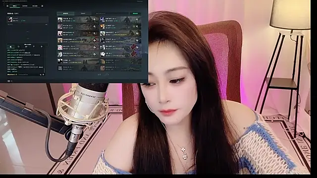 Snapshot of Daisy-77 chatting on 07-23-26, 02:03 Daisy-77 online show from 07-23-26, 02:03