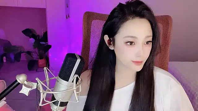 Daisy-77 online show from 11-17-25, 03:16