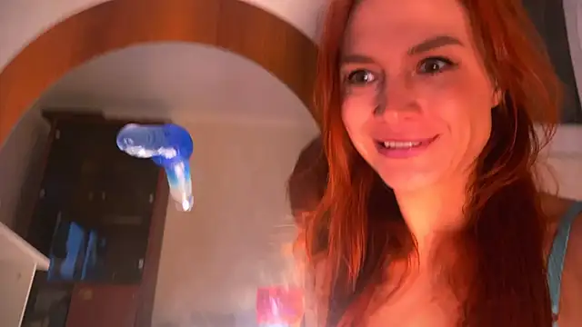 Snapshot of _polly_milk chatting on 09-28-25, 08:49  polly milk online show from 09-28-25, 08:49