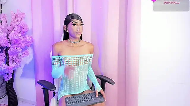  Arlin  online show from 06-22-26, 03:47