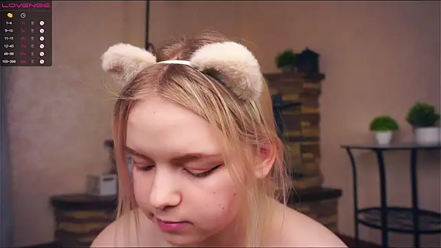 ZaraCreedon online show from 03-21-25, 01:34