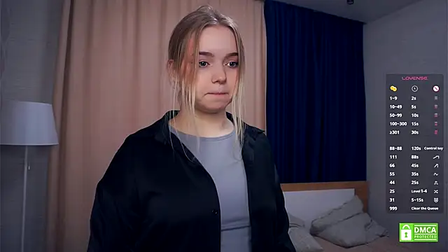 ZaraCreedon online show from 11-14-25, 05:22