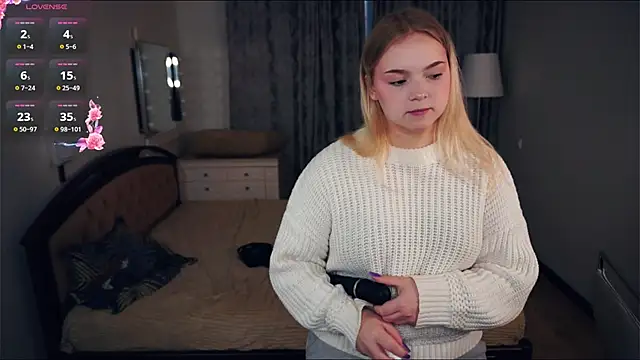 ZaraCreedon online show from 09-21-25, 05:12