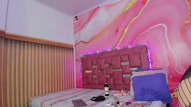 Daisy  rose online show from 12-04-25, 03:05