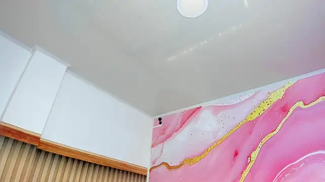 Snapshot of Daisy__rose chatting on 05-15-26, 03:04 Daisy rose online show from 05-15-26, 03:04