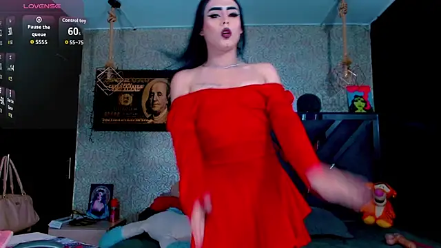 Perla Hotcortes online show from 09-28-25, 02:46