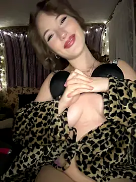 sexydaisyxx online show from 10-15-25, 09:06