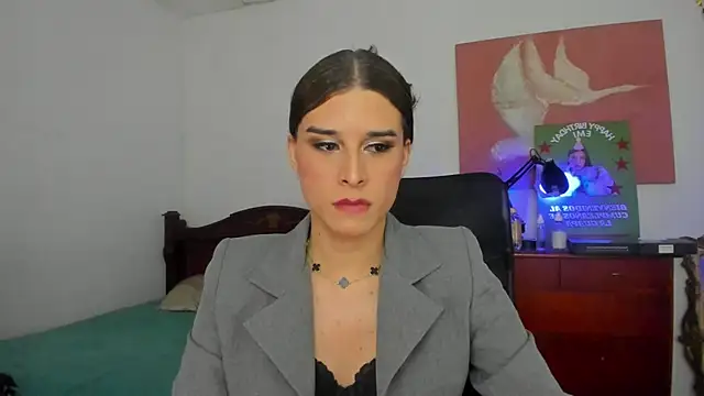 misstresbigcockts online show from 06-11-26, 09:34