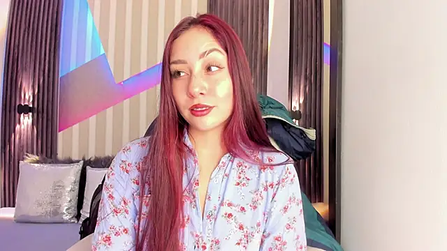 emily layton online show from 11-18-25, 03:26