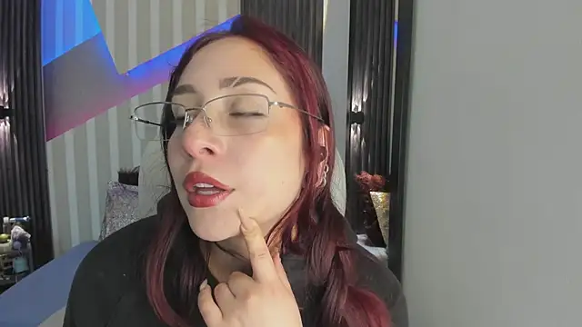 emily layton online show from 12-17-25, 03:06