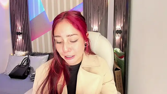 emily layton online show from 11-15-25, 03:38