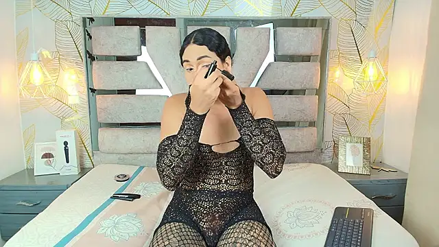 Alison Chan  online show from 03-18-26, 08:10