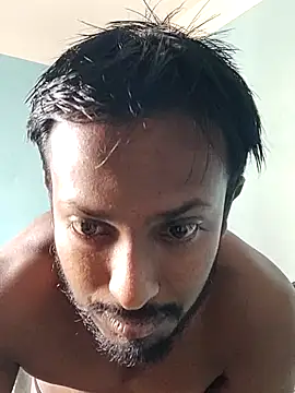 Snapshot of HunkyAriyan chatting on 02-09-25, 08:54 HunkyAriyan online show from 02-09-25, 08:54