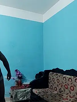 Snapshot of HunkyAriyan chatting on 03-07-25, 03:28 HunkyAriyan online show from 03-07-25, 03:28