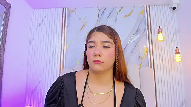 tifanyhills  online show from 04-14-26, 08:03