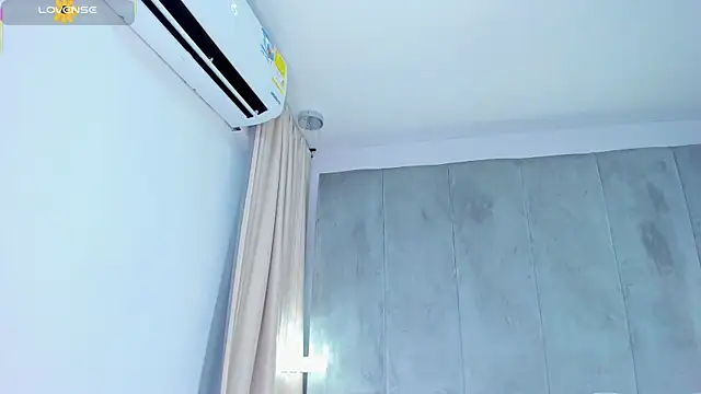 tifanyhills  online show from 02-21-26, 09:06