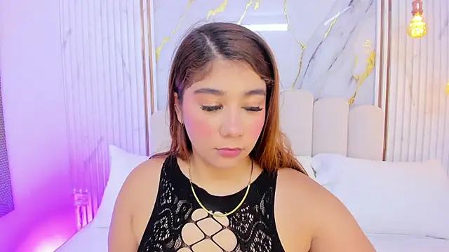 Snapshot of tifanyhills_ chatting on 04-30-26, 08:27 tifanyhills online show from 04-30-26, 08:27