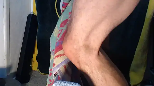 Snapshot of Apeezy14 chatting on 03-11-25, 11:23 Apeezy14 online show from 03-11-25, 11:23