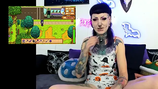 Snapshot of Purple_Coffin666 chatting on 06-04-26, 11:48 Purple Coffin666 online show from 06-04-26, 11:48