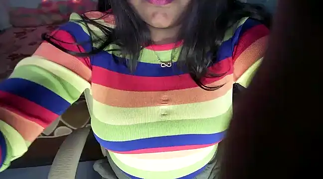 expression queen online show from 02-18-25, 02:06