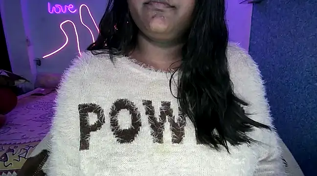 expression queen online show from 01-25-25, 10:18