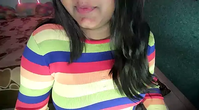 expression queen online show from 02-19-25, 12:14