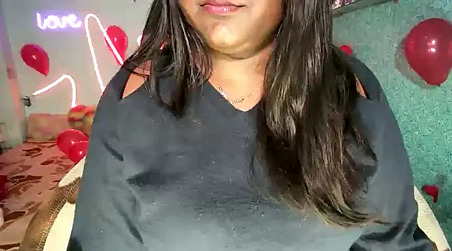 expression queen online show from 02-16-25, 03:27