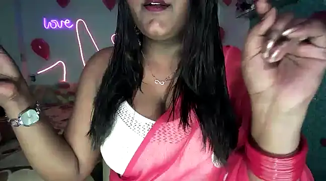 expression queen online show from 02-17-25, 02:38