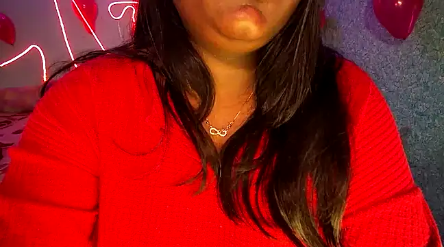 expression queen online show from 02-15-25, 08:56