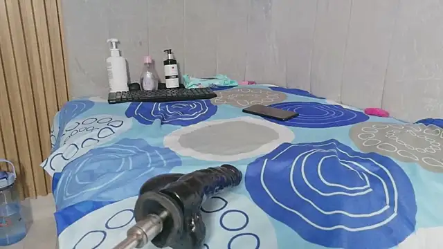 celeste jhons online show from 04-09-26, 10:27