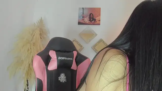 kattadoll online show from 03-18-26, 01:35