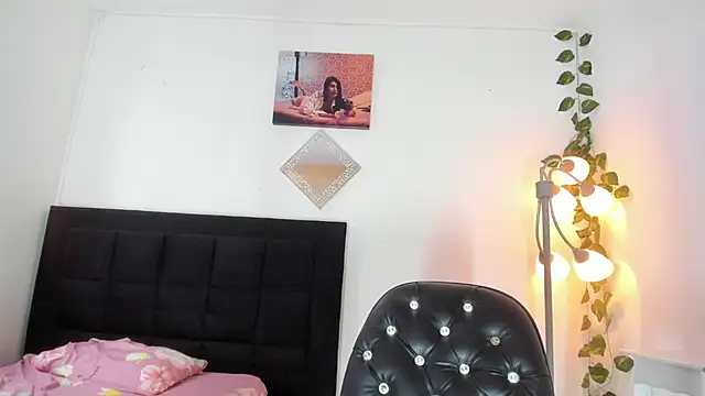 kattadoll online show from 09-18-25, 06:55