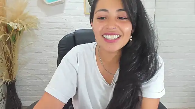 Aisha 09 online show from 02-23-25, 08:22