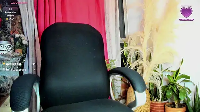 Snapshot of doll_celeste20 chatting on 05-29-26, 02:28 doll celeste20 online show from 05-29-26, 02:28