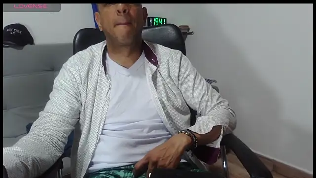 latinmartin73 online show from 03-26-26, 12:42