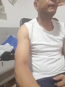 latinmartin73 online show from 12-03-25, 02:16