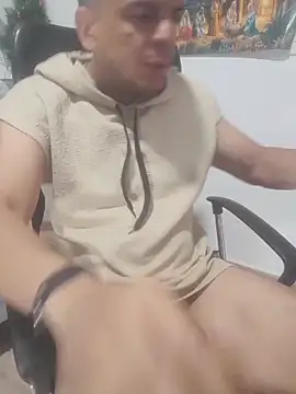 latinmartin73 online show from 12-13-25, 08:04