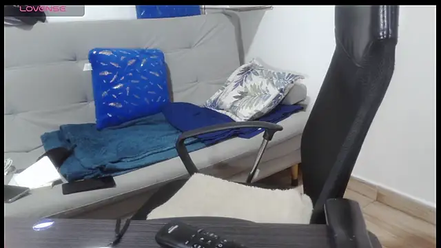 latinmartin73 online show from 03-25-26, 12:11