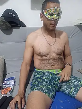 latinmartin73 online show from 11-09-25, 08:35