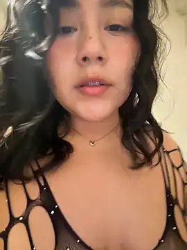 kittyfresita online show from 09-19-25, 03:54