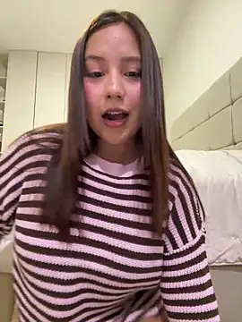 Snapshot of kittyfresita chatting on 05-06-26, 02:48 kittyfresita online show from 05-06-26, 02:48