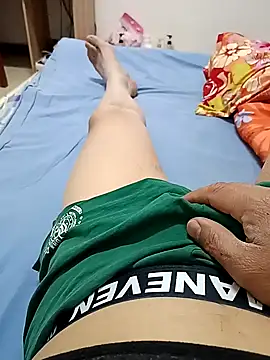 huzi518 online show from 12-03-25, 02:27