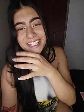 miakhalifaaa  online show from 03-03-26, 11:23