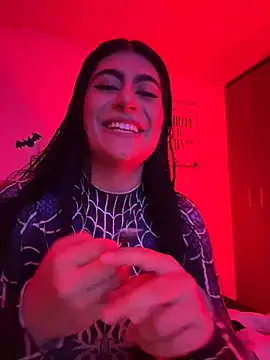 miakhalifaaa  online show from 10-26-25, 09:26